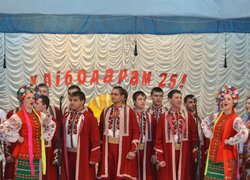 Народному самодіяльному ансамблю пісні і танцю «Хлібодари» – 25 років